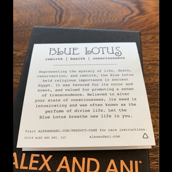 SOLD 🦋🦋 - Picture 7 of 9